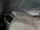 後部座席もドリンクホルダーが充実しています!