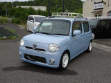 カスタムを得意としておりますので別途、社外スピーカー交換やウーファー取付等オーディオカスタムや、ガラスフィルム貼り、車高調取付、バケットシートやシートカバーの取付等、内外装カスタマイズも承ります!!