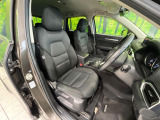 運転席シート廻りは使用感も少なく、良好な状態となっています。丁寧に使われていたことがよくわかりますね。