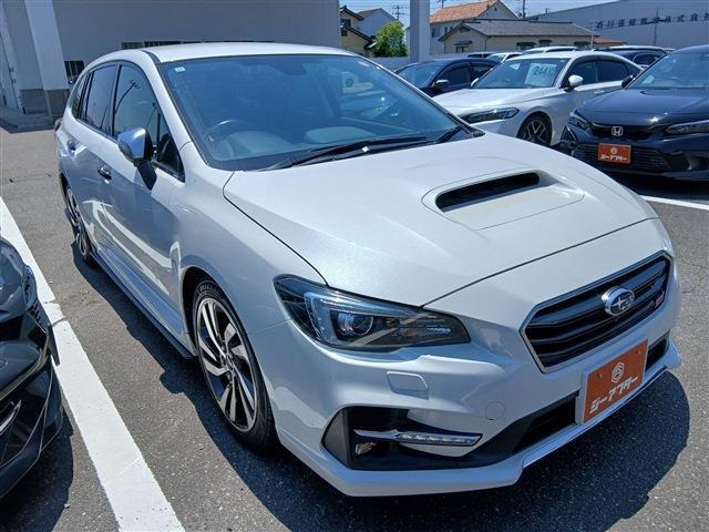 レヴォーグ 1.6 STI スポーツ アイサイト ブラック セレクション 4WD 禁煙車 社外9イ...