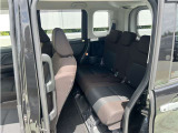 ゆとりある広々とした車内空間は、ドライブを始め買い物やレジャーなど、幅広く活躍します。一人でもみんなとでもお出かけを楽しみましょう!