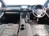 『まるごとクリーニング』施工済みで、キレイ・清潔な車となっております。