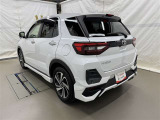 走りにこだわりながら収納力も持ち合わせたお車です。