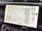 新インフォテイメントシステム「Pivi Pro」に搭載される3Dサラウンドカメラシステム。車輌AIにより車輌を含む周囲の映像を立体的に表示。よりスムーズな駐車や発進が可能となります。