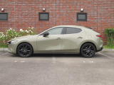 MAZDA3ファストバック 1.5 15S レトロスポーツエディション 