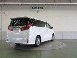 万が一の時には、全国約5000ヵ所のトヨタテクノショップで保証修理が受けられますので、遠方へのご旅行もご安心下さい。
