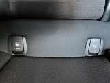 ベビーシートやチャイルドシート使用時も快適にお過ごしいただける十分な空間を確保しています。