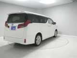 ようこそネッツトヨタ静浜へ!この度は弊社在車両をご覧頂きまして誠に有難う御座います。豊富な在庫からお好みのお車をお選びくださいませ。きっとぴったりのお車が見つかります♪