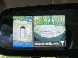 【アラウンドビューモニター】専用のカメラにより、上から見下ろしたような視点で360度クルマの周囲を確認することができます☆死角部分も確認しやすく、狭い場所での切り返しや駐車もスムーズに行えます。