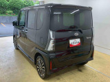 当店では車両本体価格以外に、諸費用を含めた支払総額も表示しておりますので、お客様の予算にピッタリのおクルマお選びができます。コーティングやJAFをセットにしたオトクな購入パックも好評です。