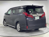 店舗にて現車の確認もいただけますので、お電話で在庫のご確認の上是非ご来店くださいませ!