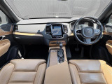 ◆LIBERALAは、輸入車選びの新たなスタイルを提案するインポート・セレクト・ブランドです。オーナー様となる方がクルマから直接感じる感性を第一にした、最良の一台との出会いをコーディネートいたします。