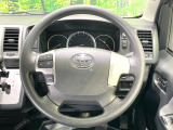 【ステアリングスイッチ】運転中、前方から目線をそらすことなく、オーディオ等の操作が可能な便利機能!安心&快適なドライブを演出してくれます♪