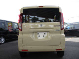 自社整備工場を完備!ご購入後のアフターメンテナンスもロイヤルに全てお任せください!
