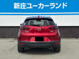 引き締まったリアビューが、都会的なセンスと躍動感を演出します。The sharp rear view creates a trendy, active feel.