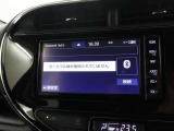 Bluetoothでのハンズフリー通話はもちろん、オーディオプレーヤー接続にももちろん対応しています。お手持ちのスマートフォンの音楽を車内でお楽しみいただけます。