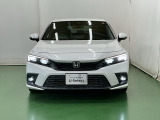 LEDヘッドライトを装備しています。LEDヘッドライトはとても明るく、雨の日や夜間走行も安全・安心です。オートライトコントロール付きで周囲の明るさに応じて自動で点灯・消灯します