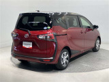 走りにこだわりながら収納力も持ち合わせたお車です。荷物を載せて軽快なドライブを楽しめますよ♪