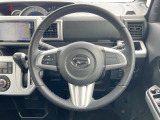 【ステアリングスイッチ】運転中、前方から目線をそらすことなく、オーディオ等の操作が可能な便利機能!安心&快適なドライブを演出してくれます♪