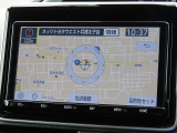 「コネクティッドナビ」でオンラインでリアルタイムに豊富な店舗・施設情報を表示!