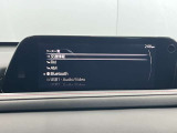 純正メモリナビを装着しています。Bluetooth(ブルートゥース)・USB接続/CD・DVD再生/フルセグ視聴など使用できます。60,711km