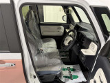 運転席のレイアウトです!