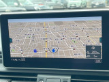 ●純正ナビ:一体感のあるナビは、高級感ある車内を演出してくれます。オーディオ機能も充実しておりますので、運転もより楽しめます♪