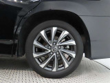 中古車の販売は原則として実車を見てからとさせて頂いております。是非見に来てください!