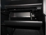 一年間走行距離無制限のロングラン保証付き!更に最長3年間までの延長も可(有料)。総額表示価格は埼玉県内での諸費用込み価格となります。総額でご検討ください。お問合せはフリーダイヤル0078-6002-712874まで!