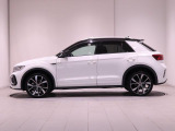 最初にご案内として、Volkswagen博多 認定中古車センターと調べて頂きましたら、より詳しく当店舗のお車やその他情報が見れる事ができますので、ぜひともご覧ください!!