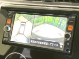 【アラウンドビューモニター】専用のカメラにより、上から見下ろしたような視点で360度クルマの周囲を確認することができます☆死角部分も確認しやすく、狭い場所での切り返しや駐車もスムーズに行えます。