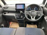 納車から1ヶ月を目安に無料点検を受けていただけます。(最寄りの日産のお店でも可能です)