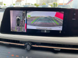 アラウンドビューモニターが、駐車をサポートしてくれますよ!