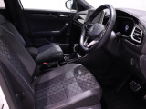 volkswagenは「大衆車」という意味で付けられた名前です。