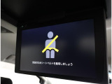 後席モニターもついています!!
