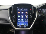 11.6インチの縦型ディスプレイに、ナビゲーション機能をはじめ、エンターテインメント、車両情報、エアコン操作、各種設定などを集約。タブレットのような感覚で、直感的に操作できます。