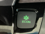 ★ECONスイッチ★ エコドライブを加速しよう!スイッチをONにすると、運転の仕方によるロスを抑え込み燃費をよくするようクルマが頑張ります(*^ー^*)燃費向上にチャレンジ♪