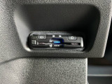 いまや快適なカーライフに欠かせないETCが付いています。