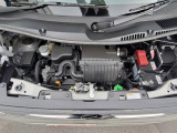 エンジンルームもしっかりクリーニングして納車致します!ご購入後のオイル交換等のメンテンナンスも当社にお任せください♪