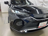 LEDヘッドライトです。デザイン性がよくとても明るいので、夜間の走行や悪天候でも安心です。しかも長寿命!