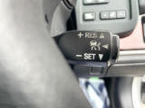 【クルーズコントロール】高速道路もラクラク走行。アクセルを離しても一定速度で走行ができ、長距離運転時の負担を軽減!加速・減速も簡単なスイッチ操作で調整できます。