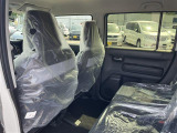届出済未使用車 X 4WD スマートキー スペアキー レーダーブレーキ クルーズコントロール シートヒーター