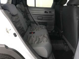 ゆとりある広々とした車内空間は、ドライブを始め買い物やレジャーなど、幅広く活躍します。一人でもみんなとでもお出かけを楽しみましょう!