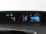 見やすいメーターパネルで安全運転のお役に立ちます!!