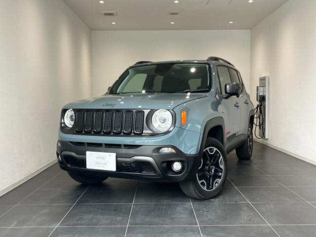レネゲード トレイルホーク 4WD