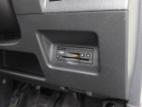 納車の前にはエンジンオイル、オイルエレメント、エアクリーナー、クーラント、バッテリー、ワイパーゴムのチェックまたは交換を行います!