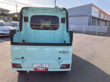 中古車をお選びいただく際に気になる走行距離や修復歴などに加えてキズ・凹みの有無・状態や消耗品の交換、今までの整備状況が &ldquo;ダイハツ認定中古車カルテ&rdquo;でわかります。
