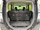 普段のお買い物や通勤、送迎等に十分な荷室スペースを確保しております。セカンドシートを倒すと、大きな荷物の積載も可能です♪