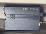 【ETC】高速道路の料金所をストレスなく通過!話題のスポットやサービスエリアに多い「スマートIC」利用時は必須のアイテムです。当店でセットアップを実施、ご納車当日からすぐにご利用いただけます!