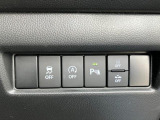 車の角に設置する超音波センサーのことで障害物が近づくとその距離に応じた音で接近を知らせてくれるコーナーセンサー付き♪